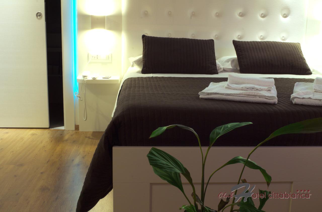 Boutique Hotel E Spa Citta Bianca Πεσκάρα Εξωτερικό φωτογραφία