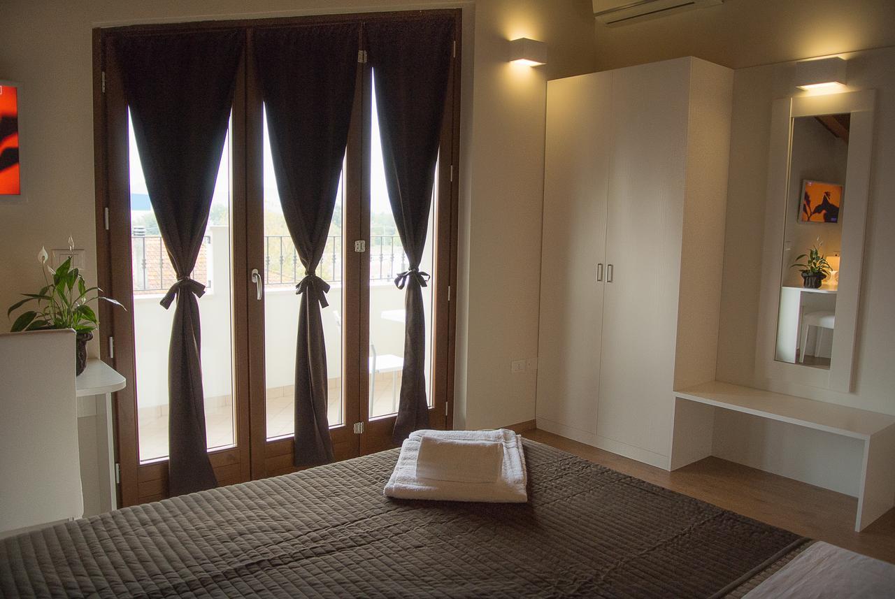 Boutique Hotel E Spa Citta Bianca Πεσκάρα Εξωτερικό φωτογραφία