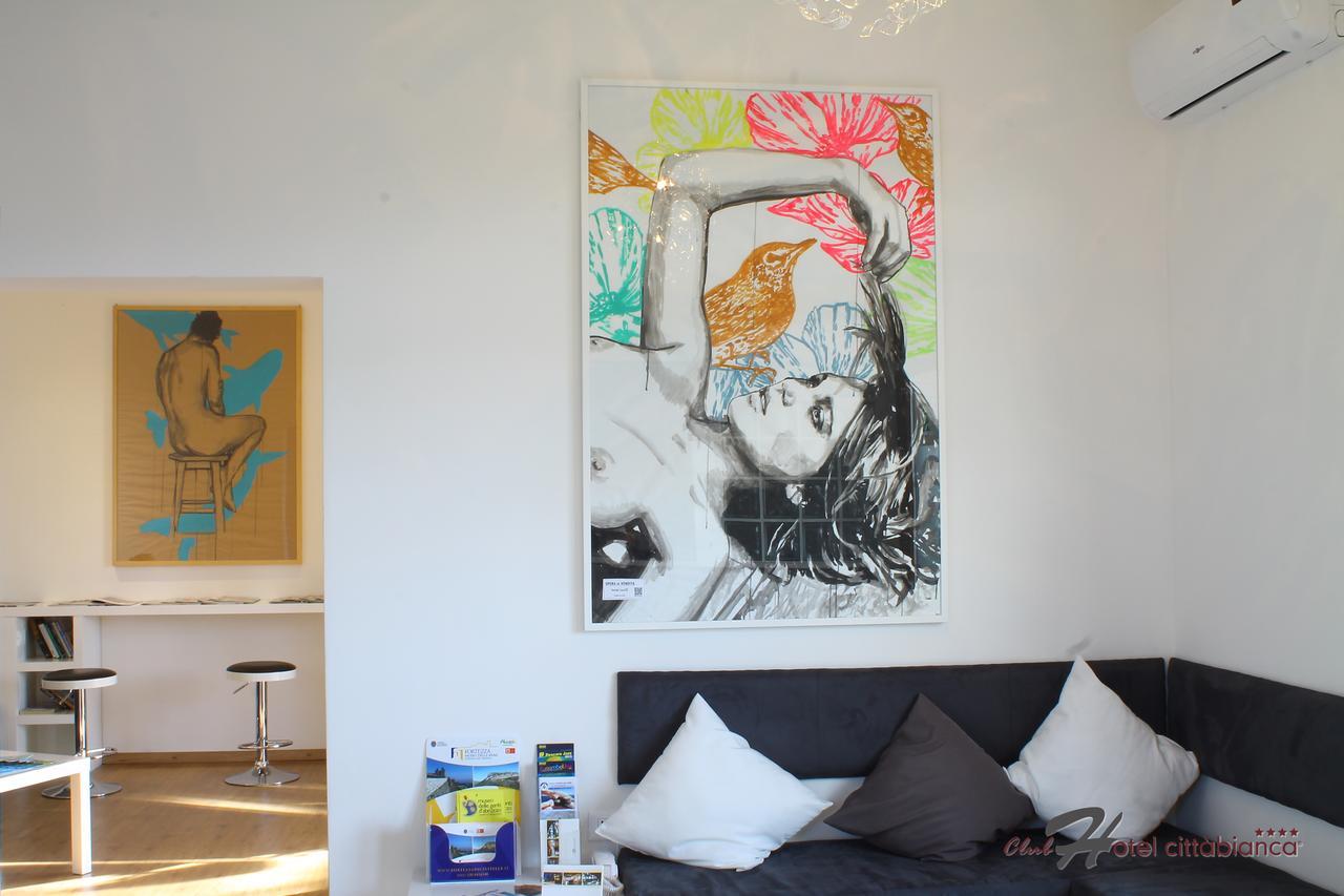 Boutique Hotel E Spa Citta Bianca Πεσκάρα Εξωτερικό φωτογραφία
