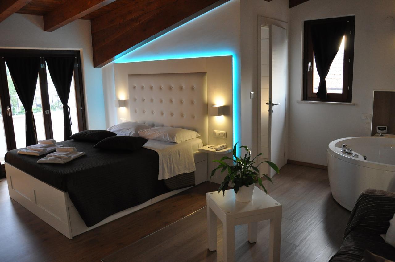 Boutique Hotel E Spa Citta Bianca Πεσκάρα Εξωτερικό φωτογραφία